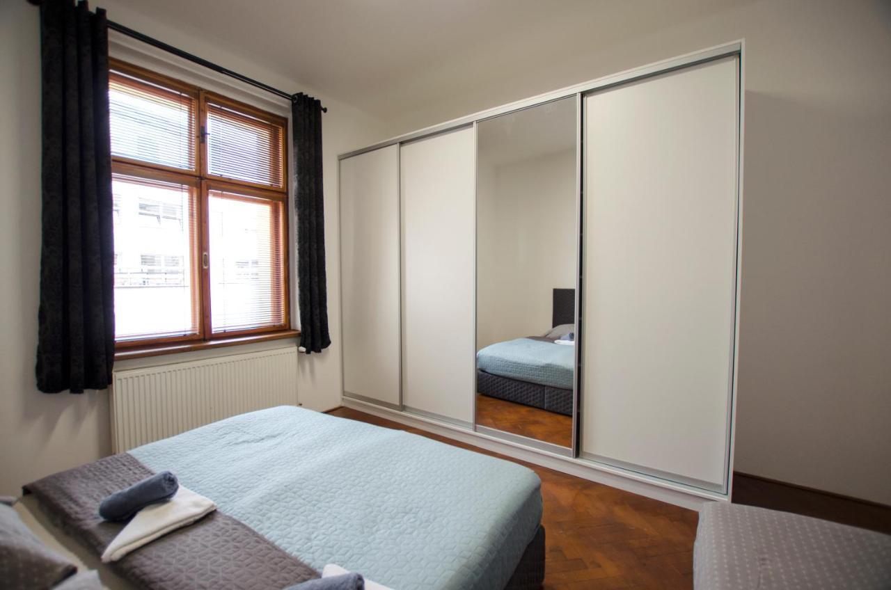 Globe Hostel Prague Adults Only Extérieur photo