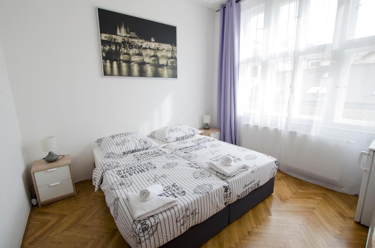 Globe Hostel Prague Adults Only Extérieur photo