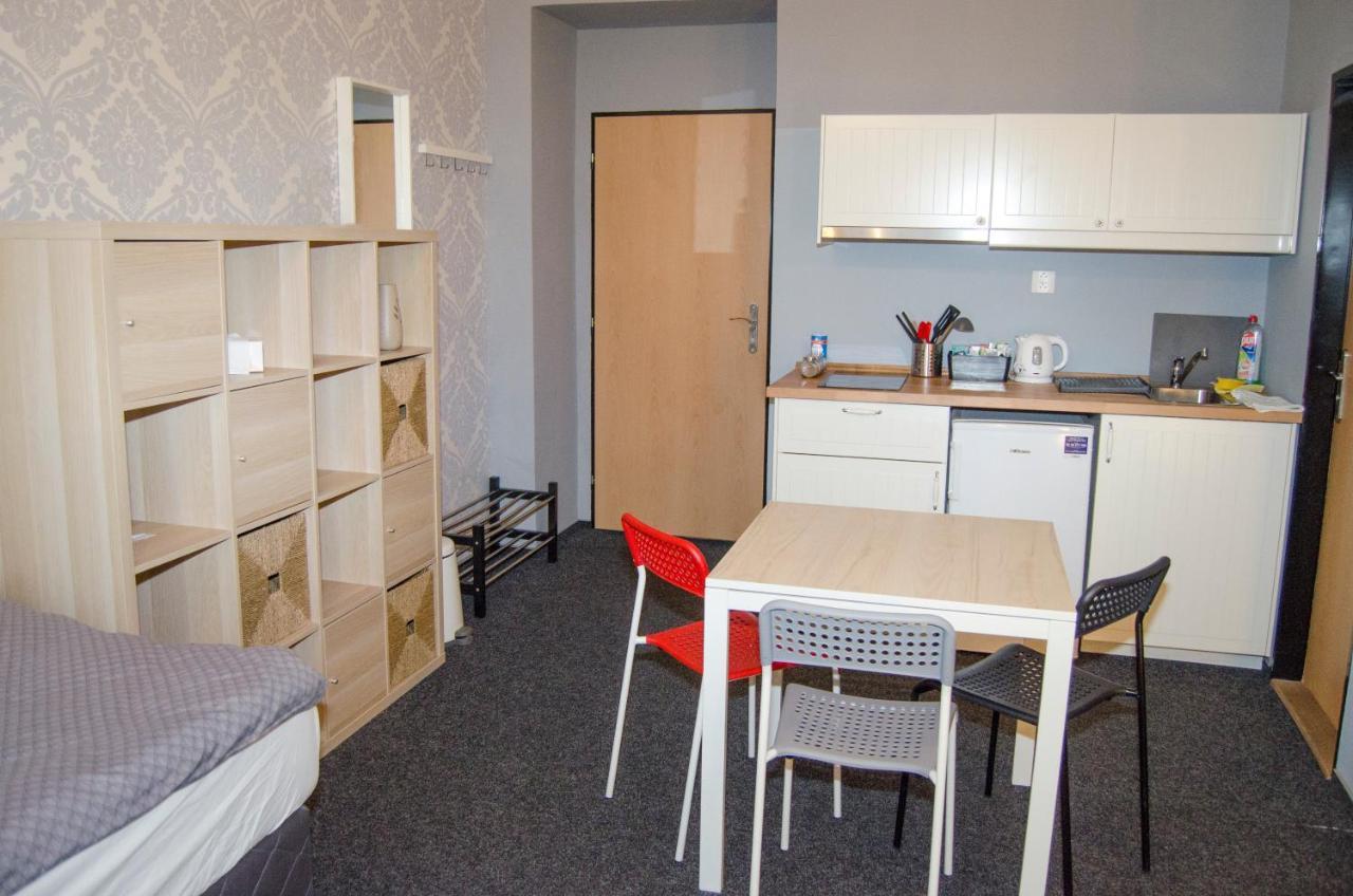 Globe Hostel Prague Adults Only Extérieur photo